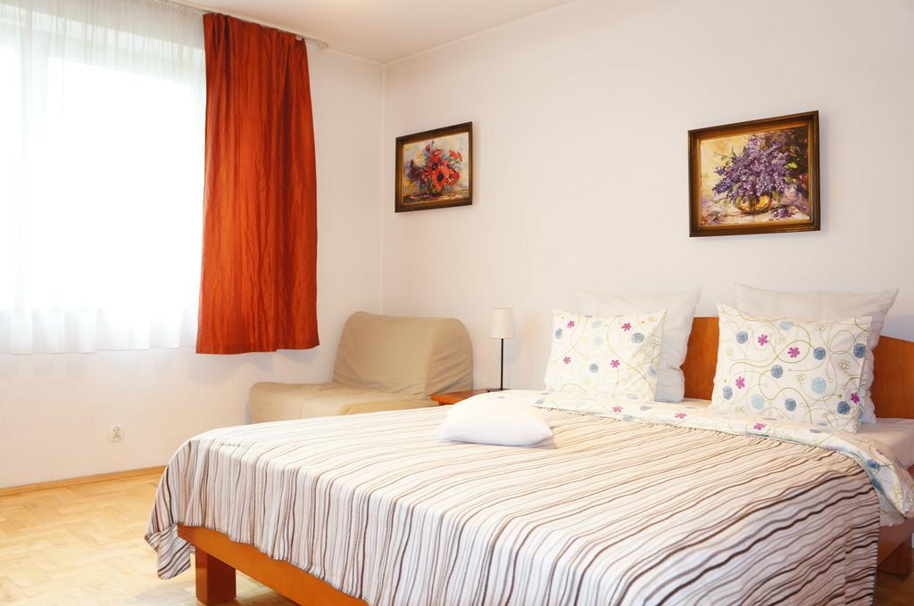 Hotel Lorenzo Krakow Ruang foto