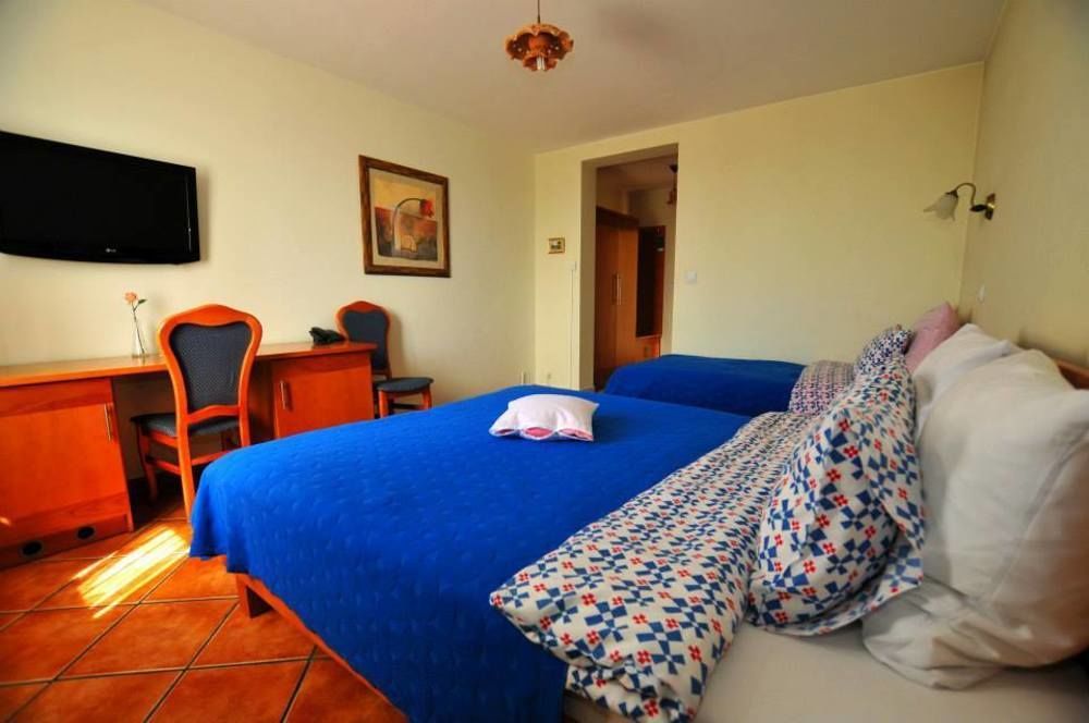 Hotel Lorenzo Krakow Bagian luar foto