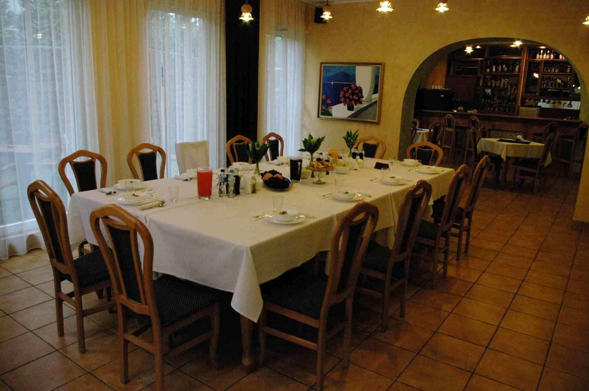 Hotel Lorenzo Krakow Bagian luar foto